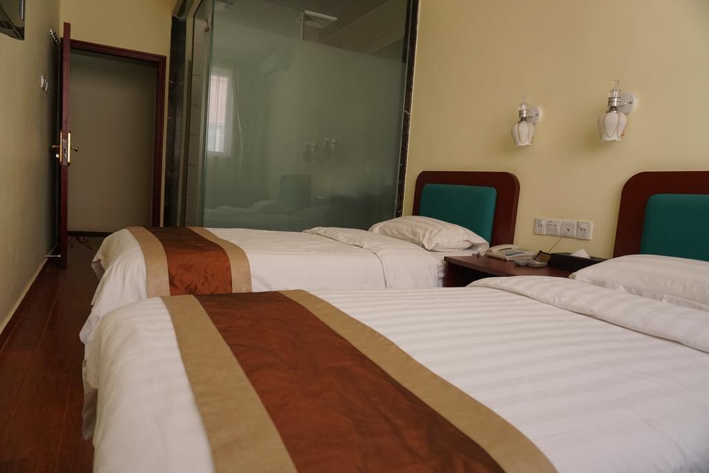 Guangdong Oversea Chinese Hotel Гуанчжоу Номер фото